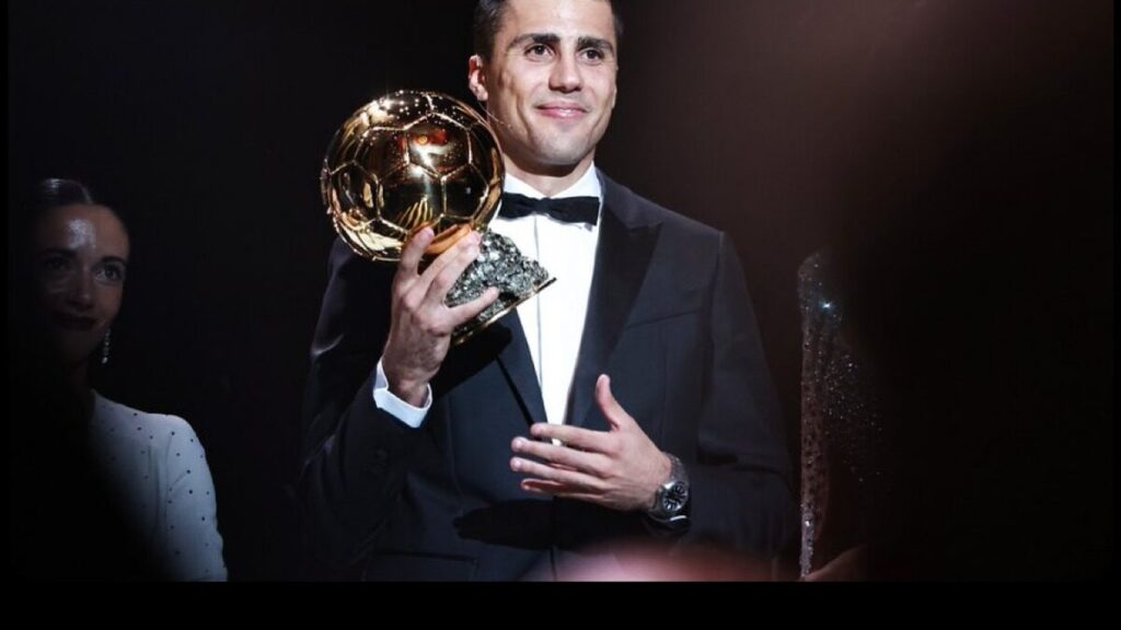 Rodri rappelle que le Ballon d’Or se gagne sur le terrain, pas dans les déclarations