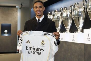 Trent Alexander-Arnold lors de sa présentation au Real Madrid.