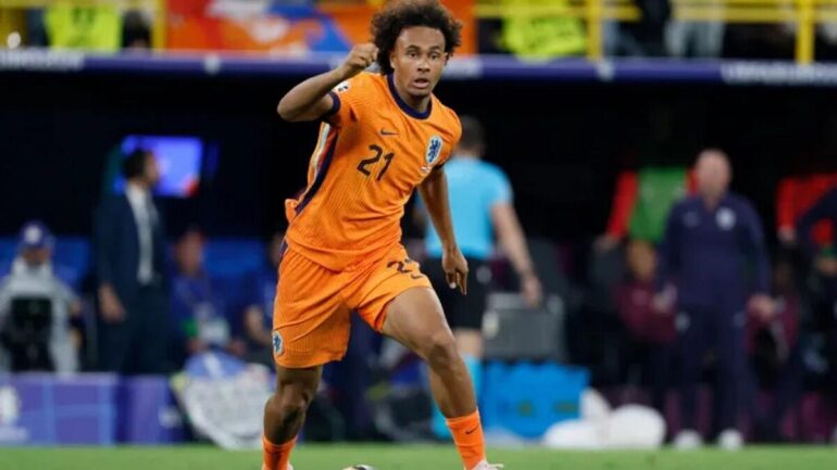Zirkzee rappelé chez les Pays-Bas après la blessure de Brobbey