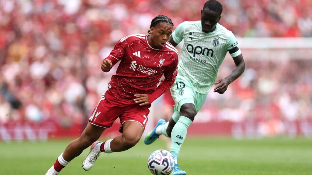 Monaco négocie déjà le départ de Pape Cabral à Al-Ahli