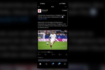 Nico O’Reilly avec l’équipe d’Angleterre dans une capture de post