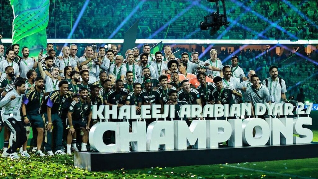 Arabie saoudite 2-0 Émirats arabes unis : les Saoudiens remportent la Gulf Cup