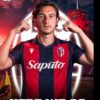 Matteo Darmian présenté dans la capture source annonçant son accord avec Bologne