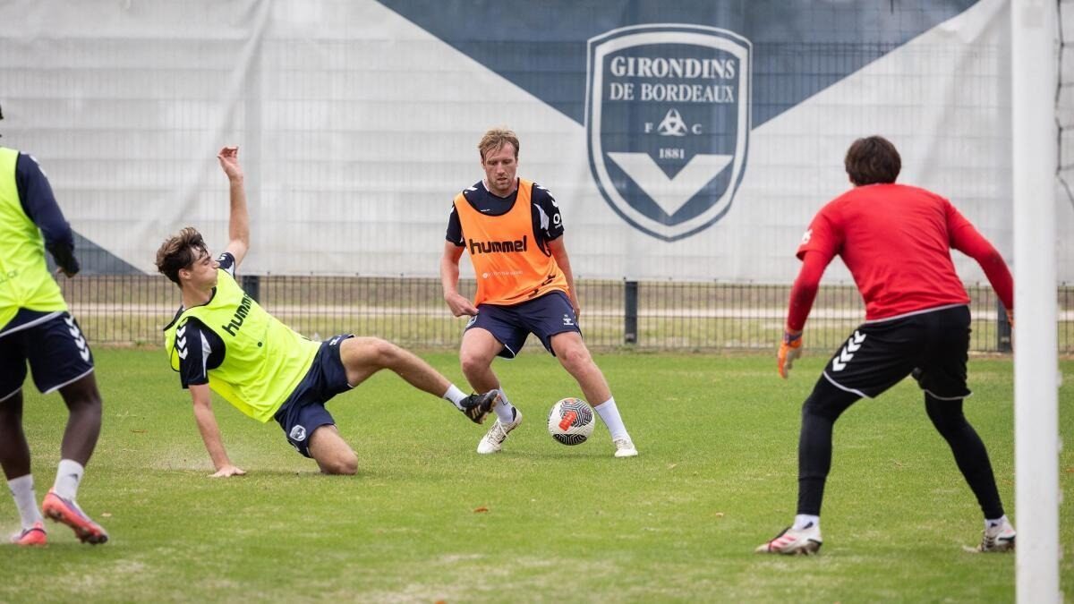 Séance d’entraînement des Girondins de Bordeaux pendant la reconstruction de l’effectif