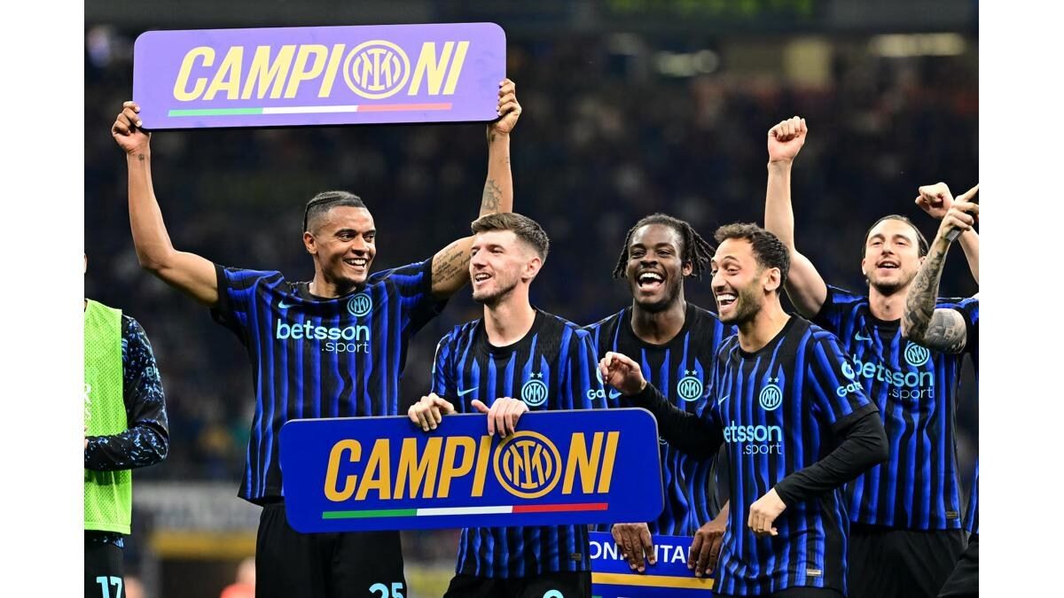 L’Inter Milan célèbre une victoire collective.