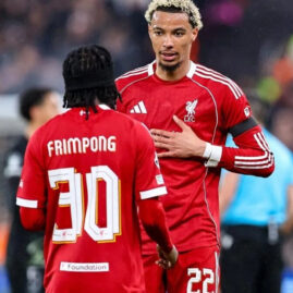 Des joueurs de Liverpool pendant un match de championnat.