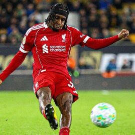Jeremie Frimpong sous le maillot de Liverpool