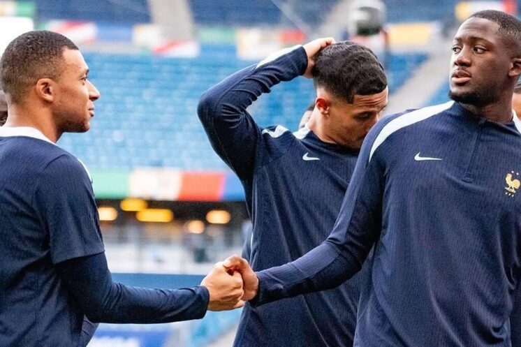 Des joueurs de l’équipe de France réunis lors d’un rassemblement