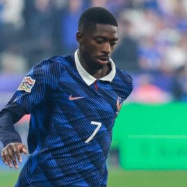 Ousmane Dembélé avec l’équipe de France pendant un match de Ligue des nations