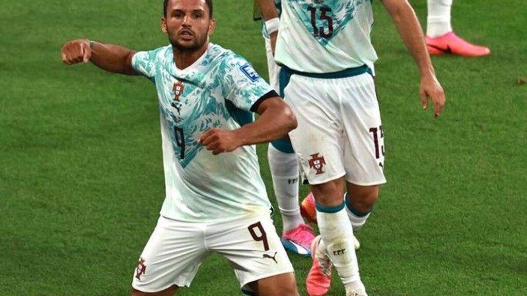 Portugal 4-2 Danemark : trois victoires sur trois pour une Seleção sans complexe