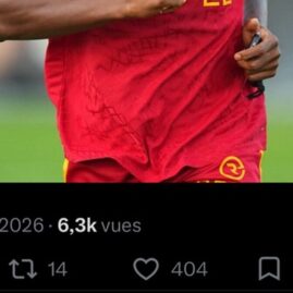 Kenan Yildiz sous le maillot de la Juventus.