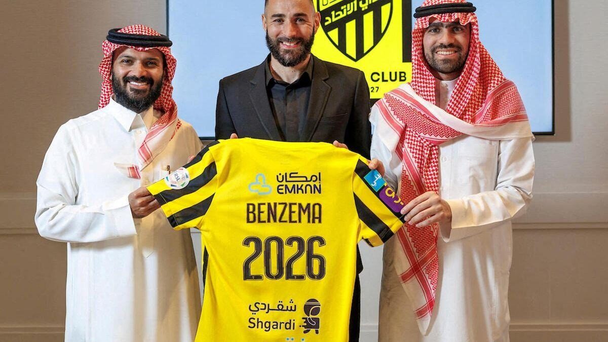 Karim Benzema lors de sa présentation à Al-Ittihad