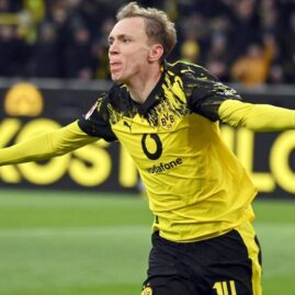 Un joueur de Dortmund face à Stuttgart lors d’un match de Bundesliga précédent